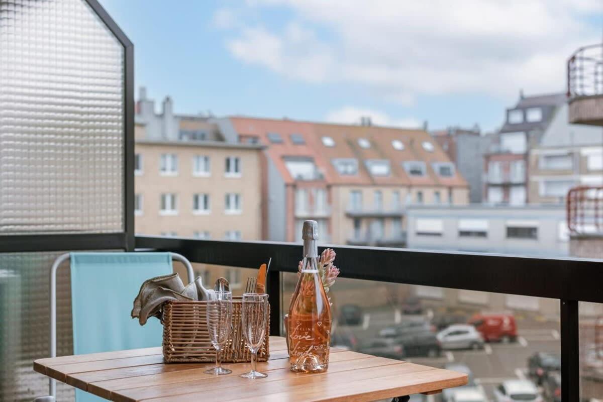 Huswell - Authentic Apartment With Terraces And Parking Knokke-Heist Exterior foto