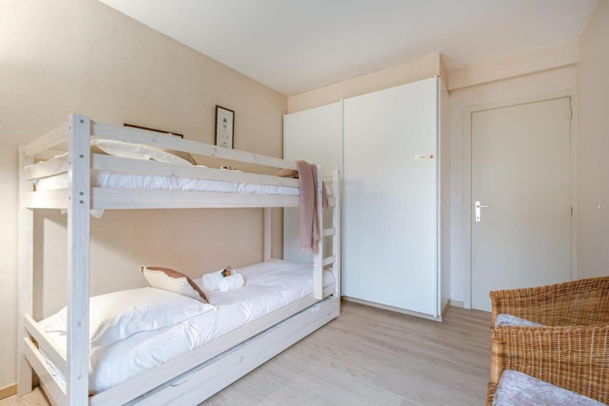Huswell - Authentic Apartment With Terraces And Parking Knokke-Heist Exterior foto